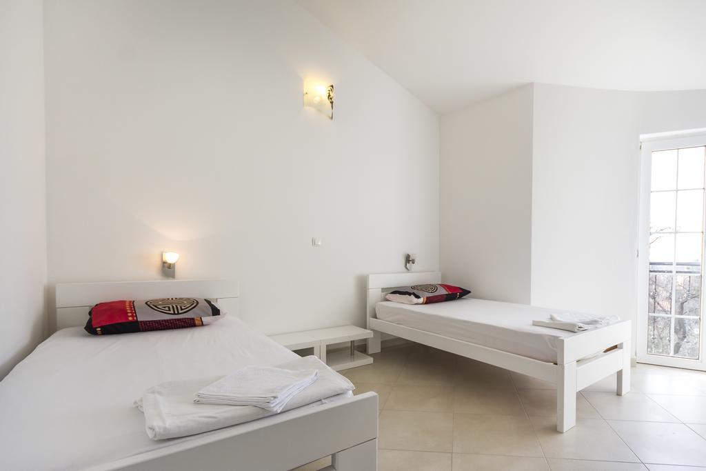 Apartments Gloria Ližnjan Extérieur photo