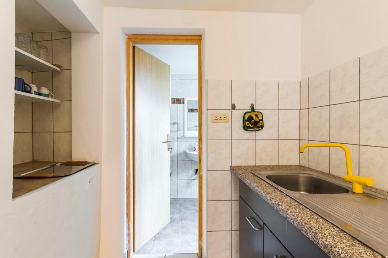 Apartments Gloria Ližnjan Extérieur photo